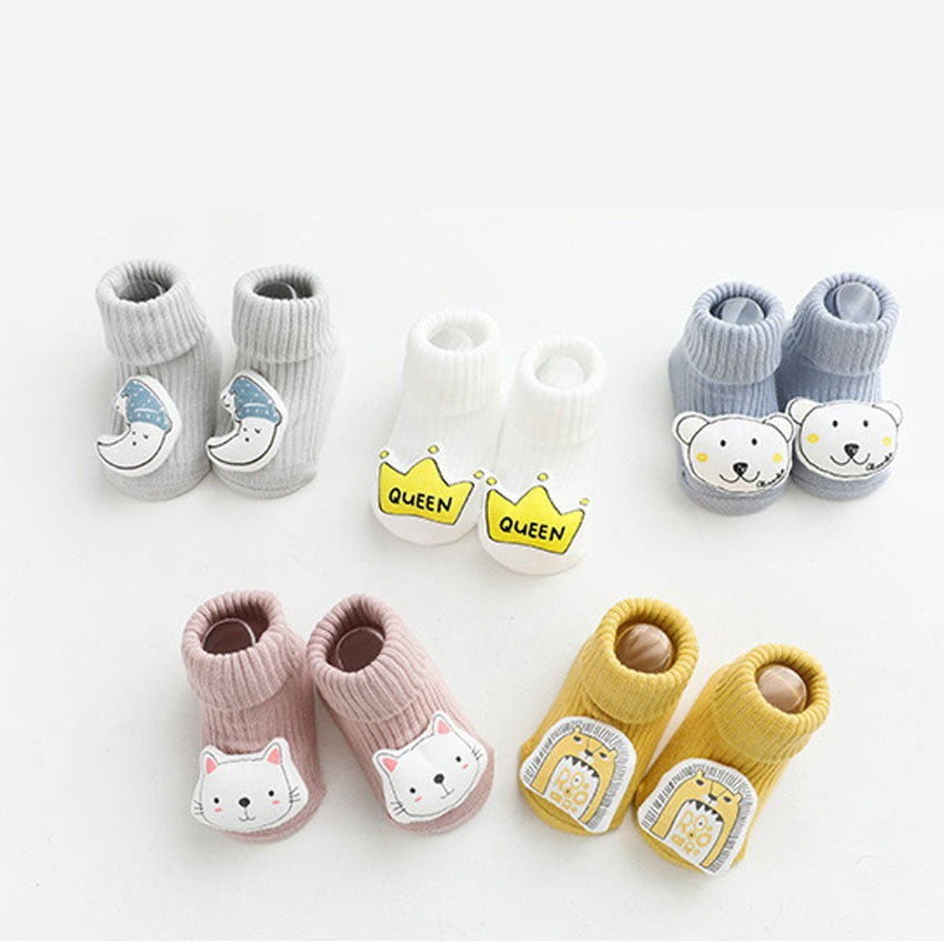 Newborn three-dimensional cartoon doll baby socks XS 0-6 months